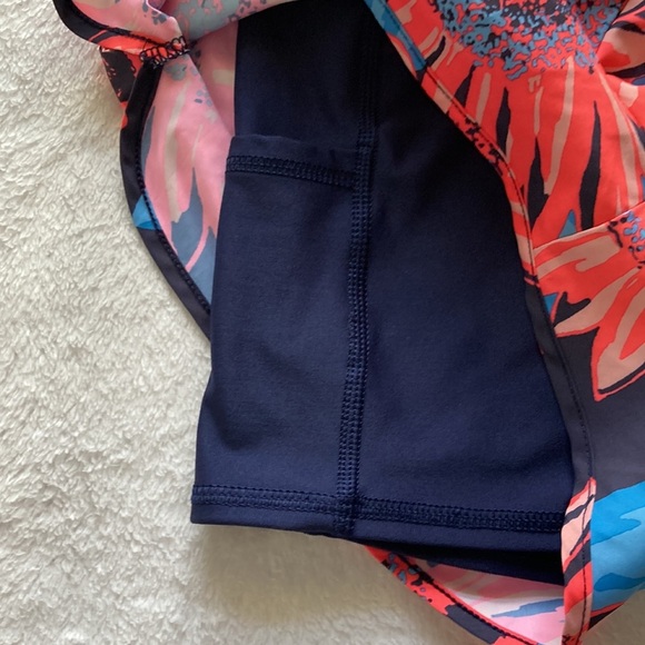 Aerie Shorts - Picture 2 of 4